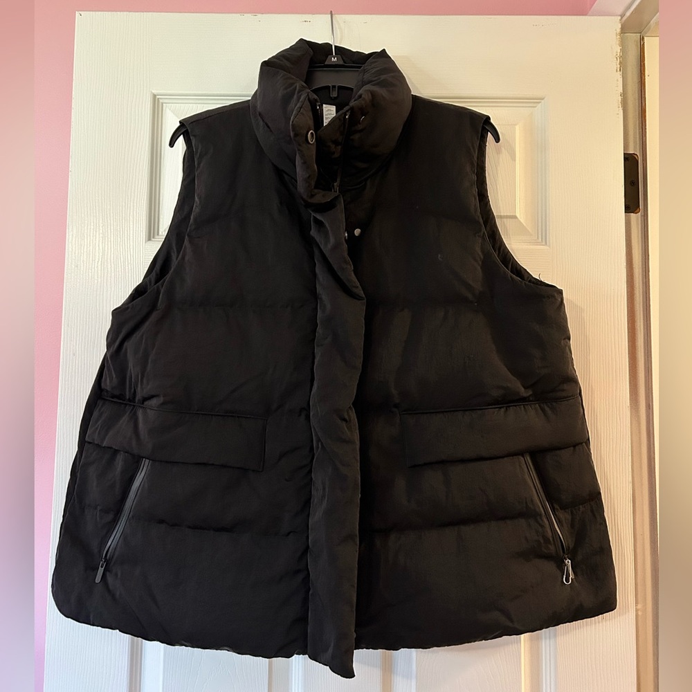 NWOT lululemon black Vest size 10